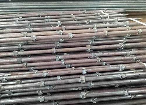 枫木镇隧道钢花管